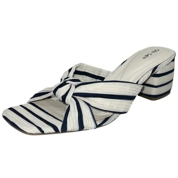 On 34th Women's Gaiaa Bow Block-Heel Dress Sandals, size 8.5 M - Picture 1 of 5